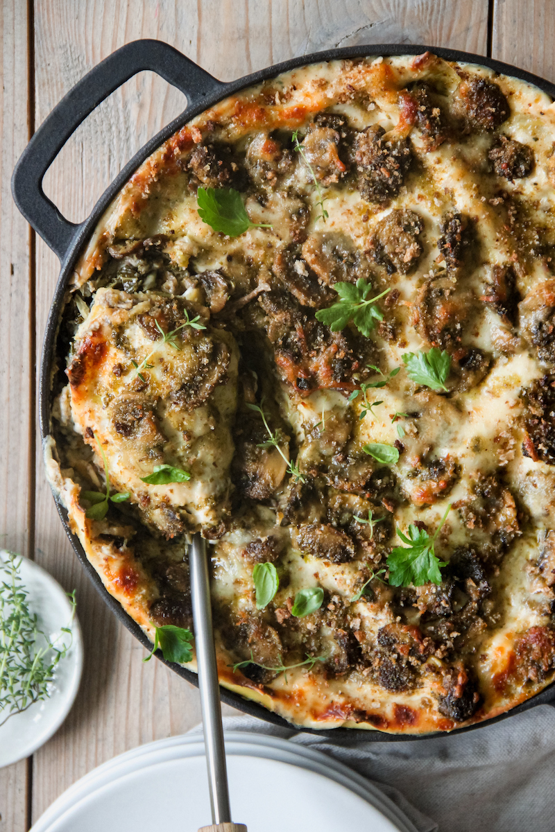 Vegetarische lasagne met champignons en boerenkool